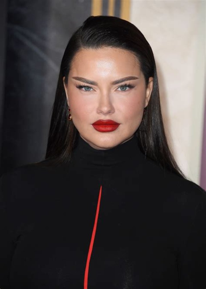 Adriana Lima Top Falling: The Glamorous Mishap That Sparked Conversations
