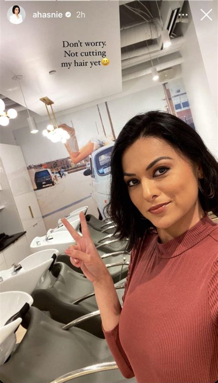 Aishah Hasnie: Embracing Natural Beauty with No Makeup