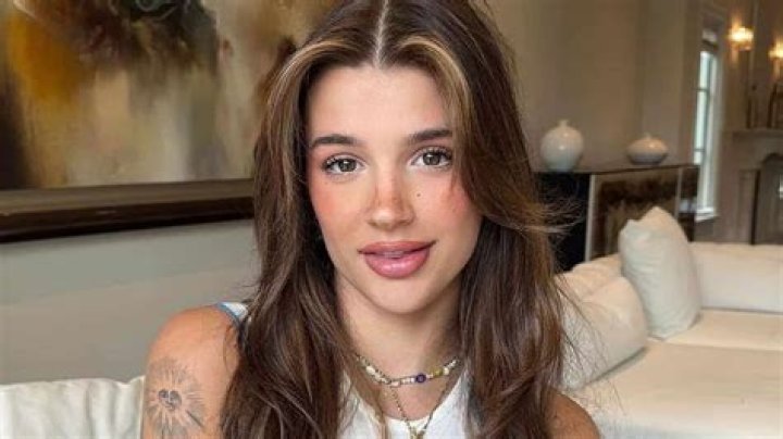 Ari Kytsya OnlyFans: The Rising Star in the Digital Age