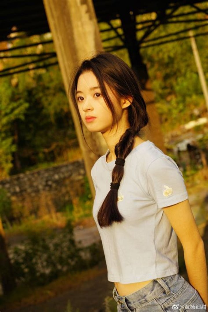 Bian Tian Yang: The Rising Star in the World of Creativity and Innovation