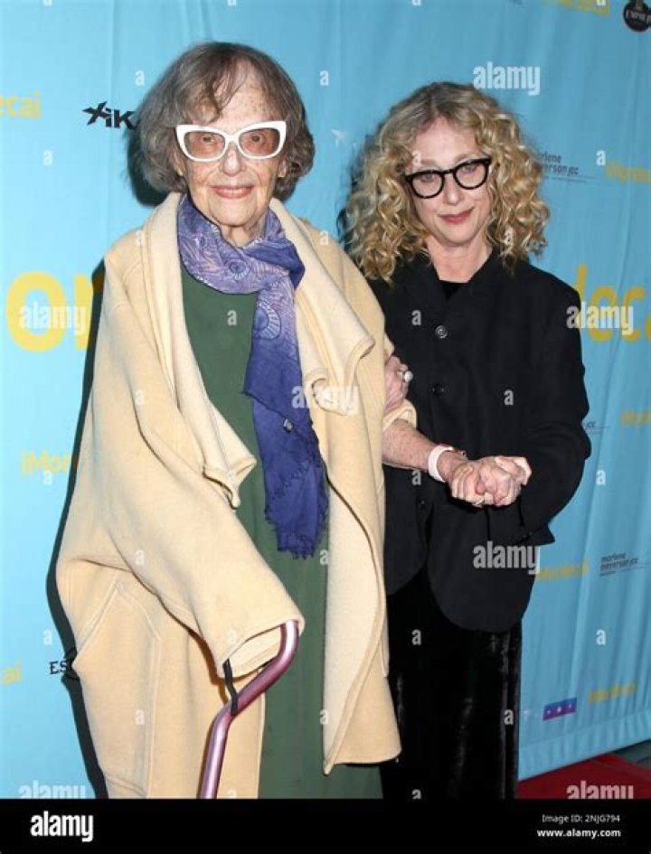 Carol Kane Net Worth: A Deep Dive into Her Life, Career, and Wealth