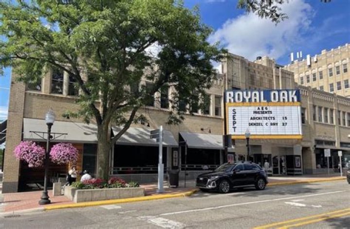 Discovering the Vibrant Pulse of Downtown Royal Oak
