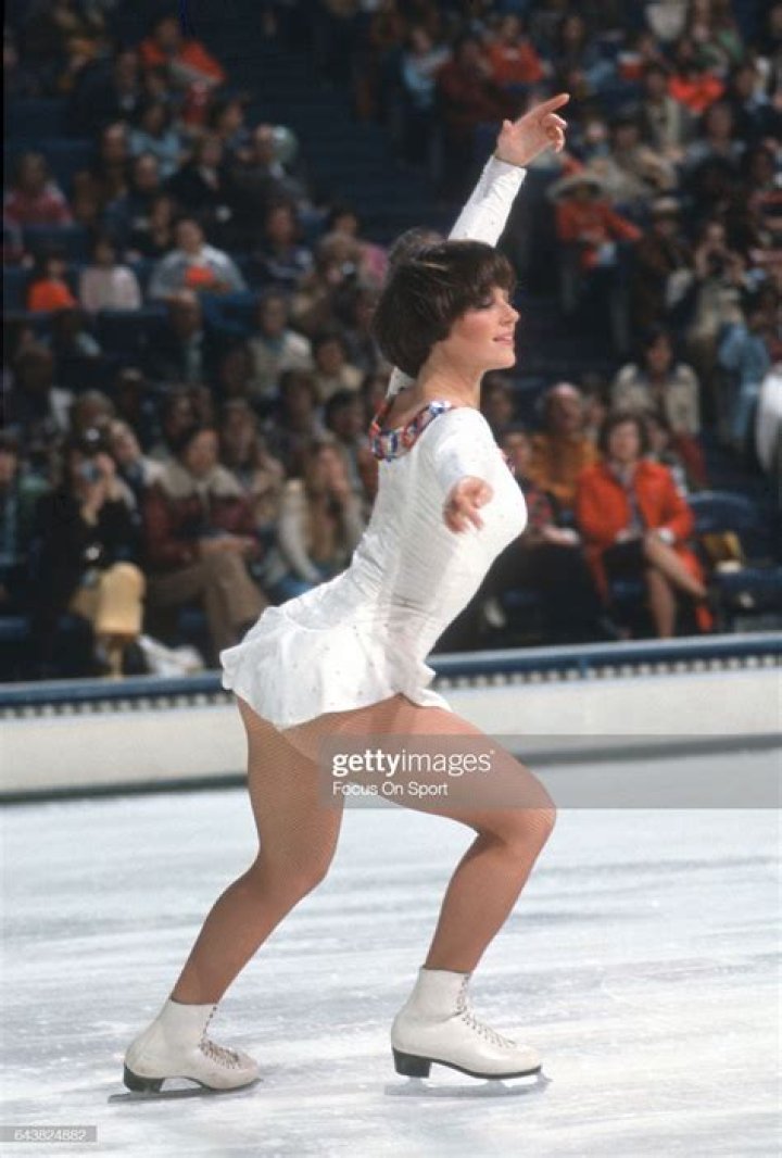 Dorothy Hamill: The Iconic Figure Skater Who Captivated the World