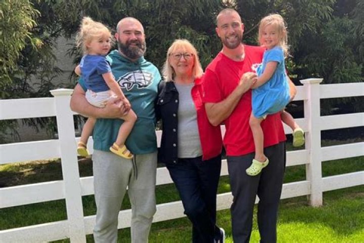 Exploring Joey Votto's Family Life: Does He Have Children?