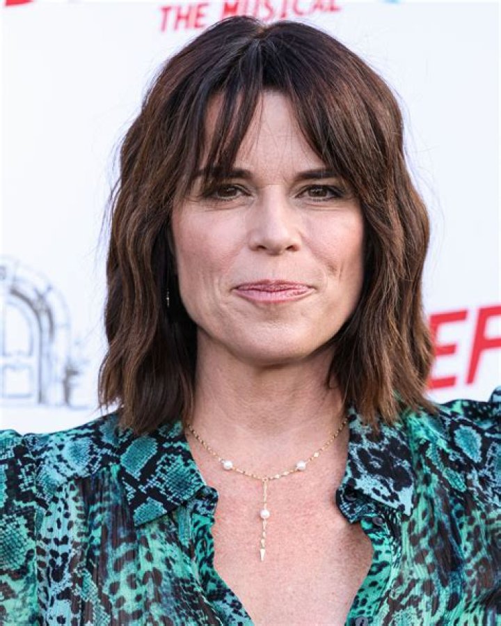 Exploring Neve Campbell's Toes: A Unique Insight into the Actress