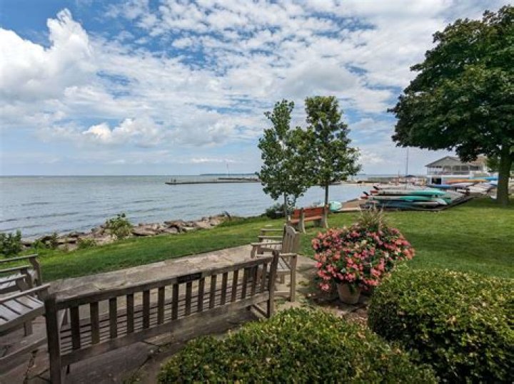 Exploring the Enchantment of Lakeside Chautauqua
