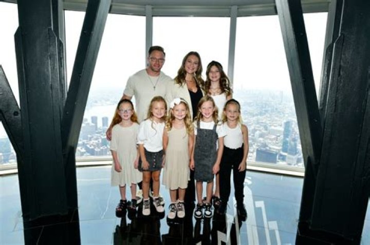 Get the Scoop on Danielle Busby: A Mom of Six and TLC Star