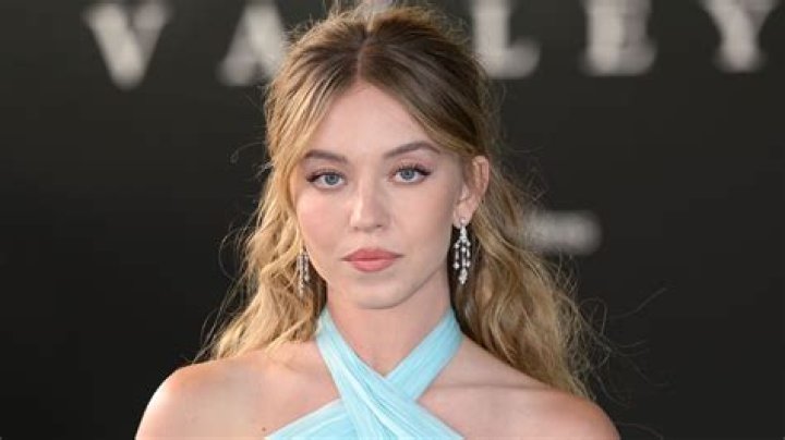 Intriguing Facts About Sydney Sweeney: Addressing the Rumors of Cosmetic Surgery
