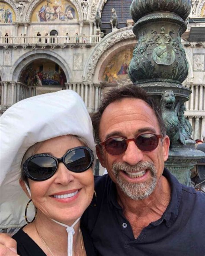 Is Annie Potts Married? Exploring the Life of the Talented Actress