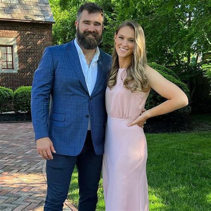 Jason Kelce Wife Height: All You Need to Know