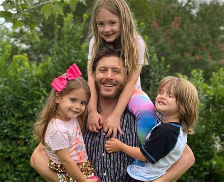 Jensen Ackles' Daughter: A Glimpse into Their Family Life