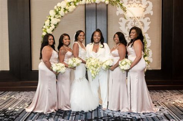 Kardea Brown's Stunning Wedding Pictures: A Celebration of Love