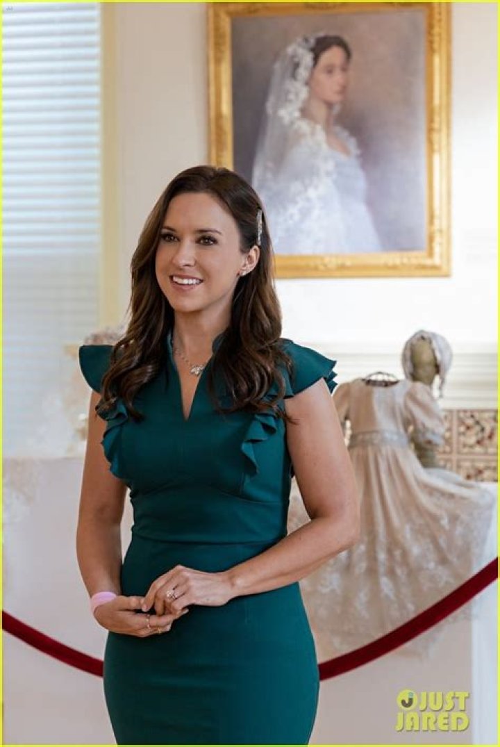 Lacey Chabert: The Iconic Actress Who Stole Our Hearts