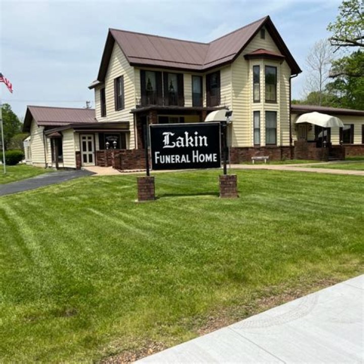 Lakin Funeral Home Monett MO: A Place of Compassion and Legacy