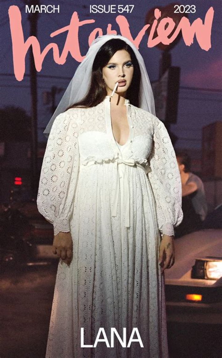 Lana Del Rey: A Journey Through Art and Vulnerability
