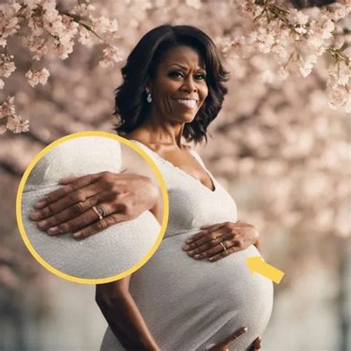 Michelle Obama's Pregnancy Photos: A Glimpse into Her Journey
