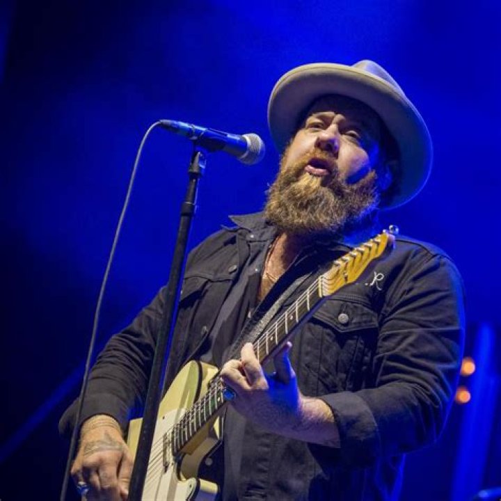 Nathaniel Rateliff: Exploring His Height and Weight