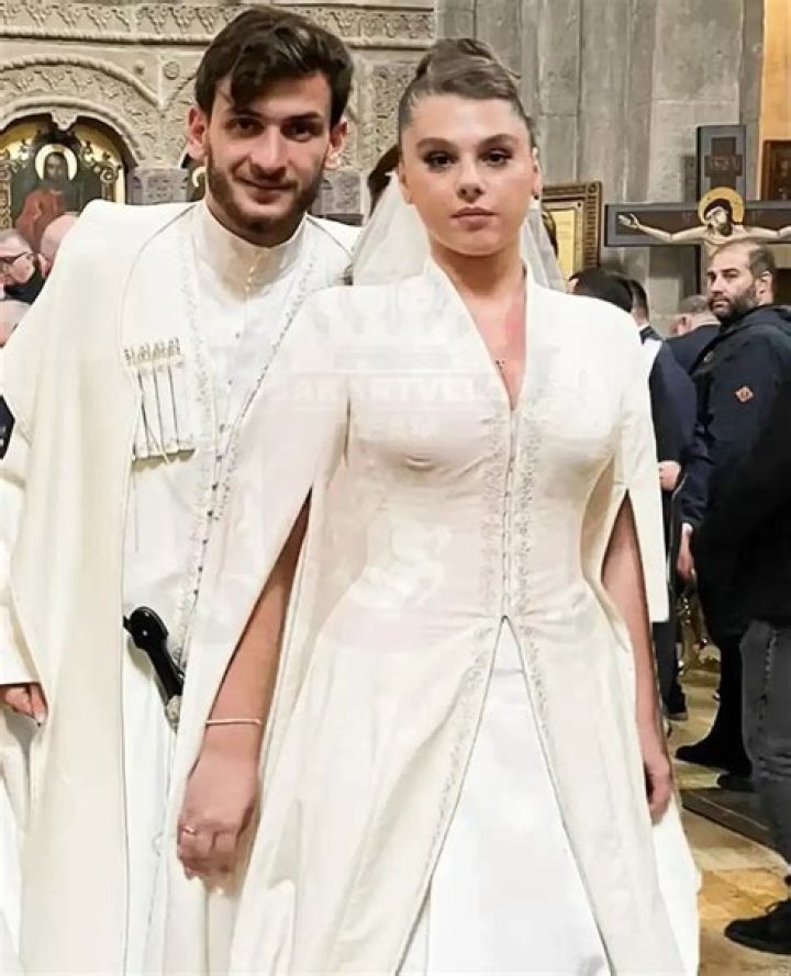 Nitsa Tavadze: The Rising Star Redefining Georgian Fashion