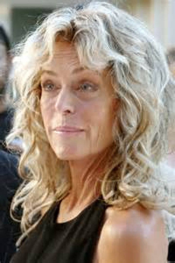 Remembering Farrah Fawcett Through Her Last Photo