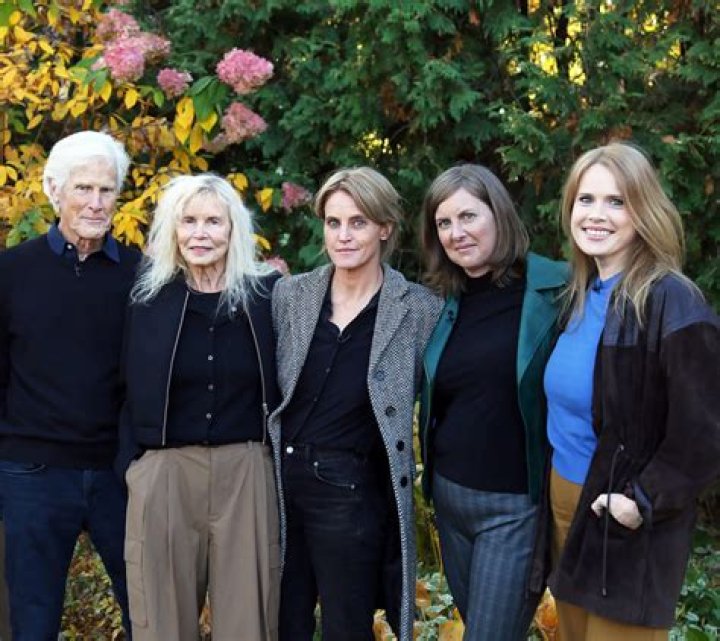 Suzanne Perry's Financial Journey: Unveiling Her Net Worth