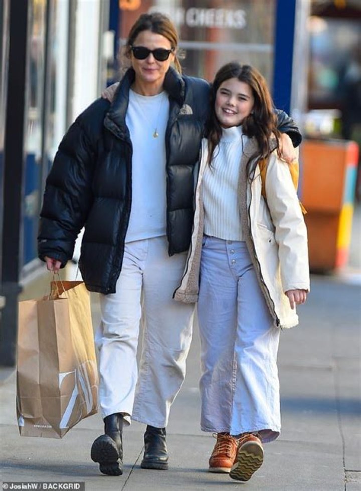 The Complete Guide to Keri Russell's Kids in 2024
