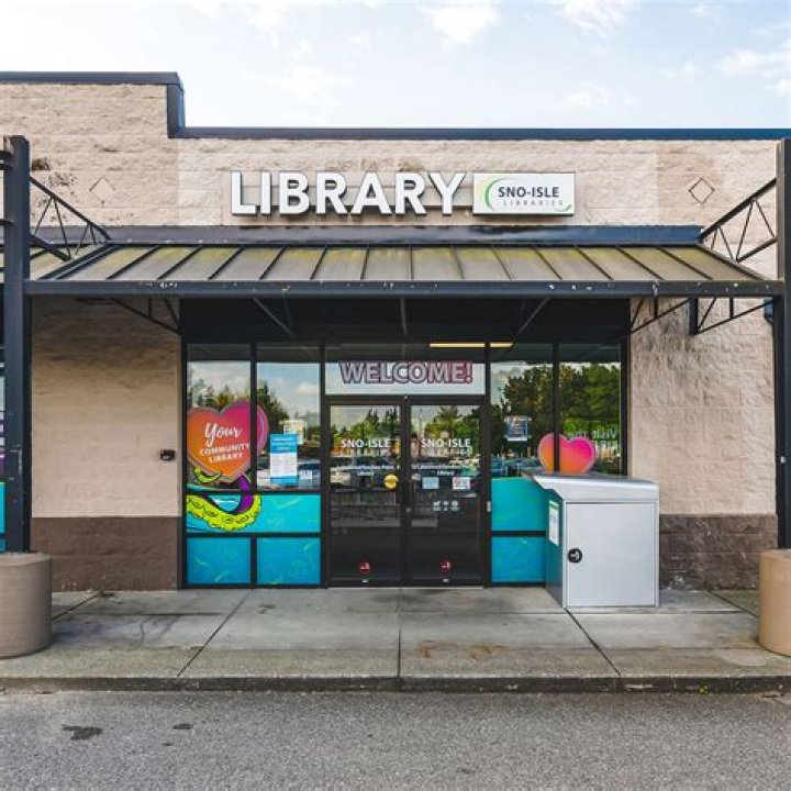 The Gateway to Knowledge: Sno-Isle Regional Library System