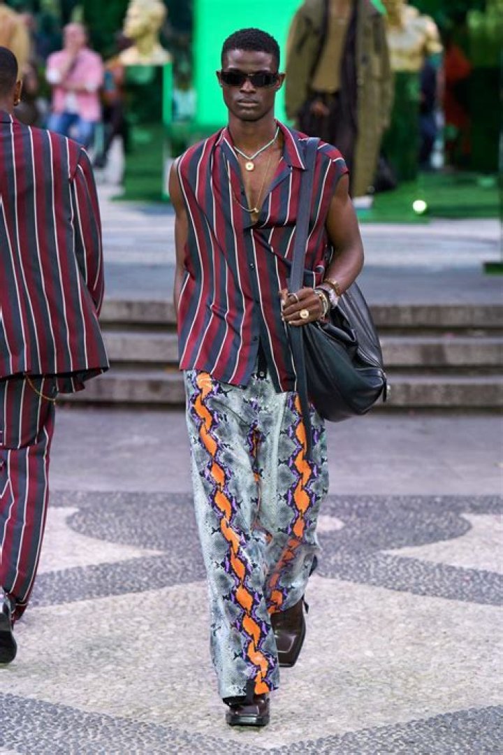 The Ultimate Sean John Guide: Uncover the World of Men's Fashion