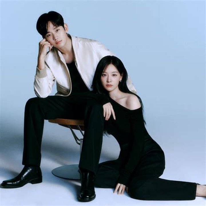 Unraveling the Charismatic Duo: Kim Soo Hyun and Kim Ji Won