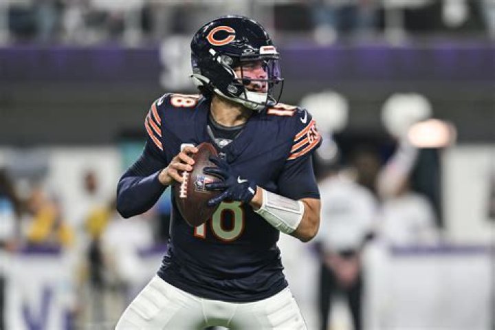 Unraveling the Legacy of Chicago Bears QB: A Journey Through Time