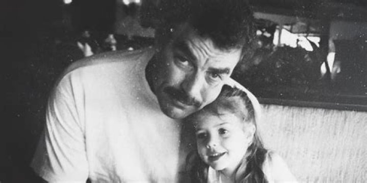 Unraveling the Life of Hannah Selleck: Is She Married?