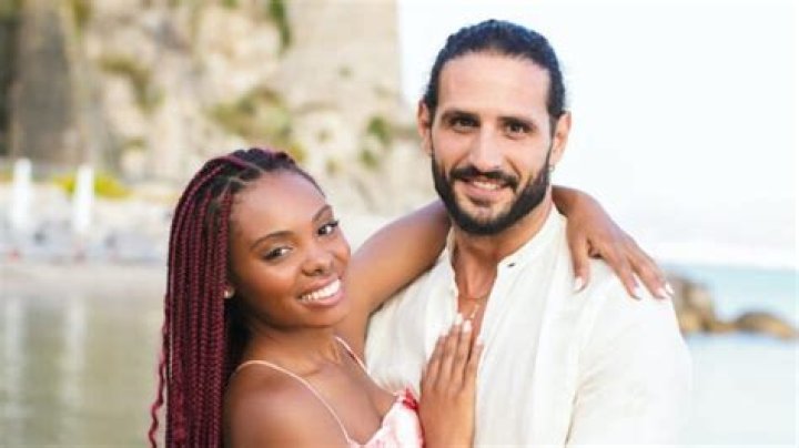 Unveiling Johnny Gill's Fiancé: Love in the Spotlight
