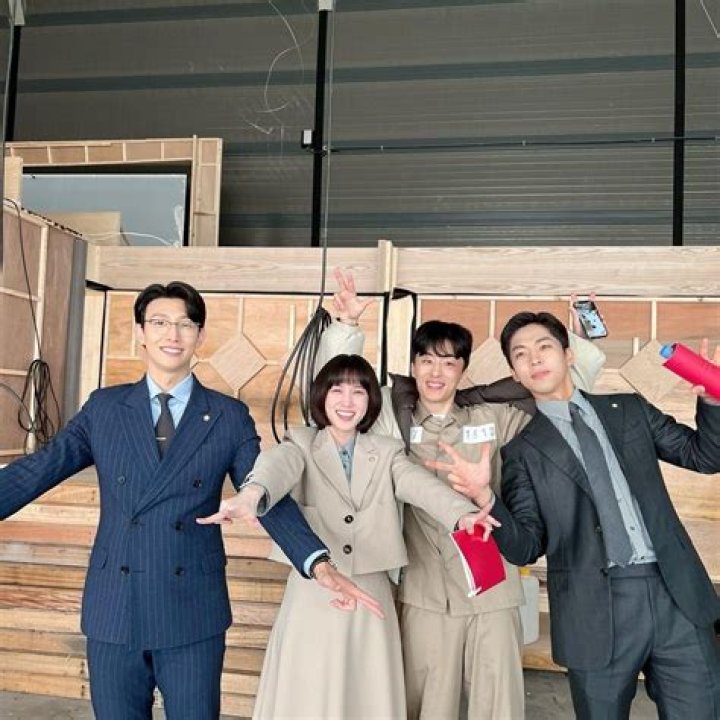 Unveiling the Charismatic Talent of Park Eun-bin