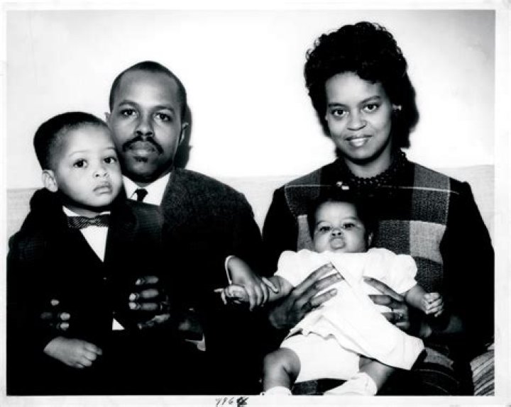 Unveiling the Life Behind Michael Lavaughn Robinson Pictures