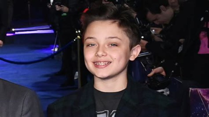 Unveiling the Life of Knox Leon Jolie Pitt: A Glimpse into the World of a Celebrity Child