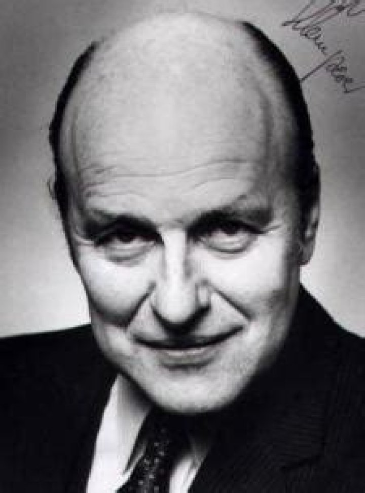 Werner Klemperer Net Worth: A Look into the Life and Legacy of the Legendary Actor